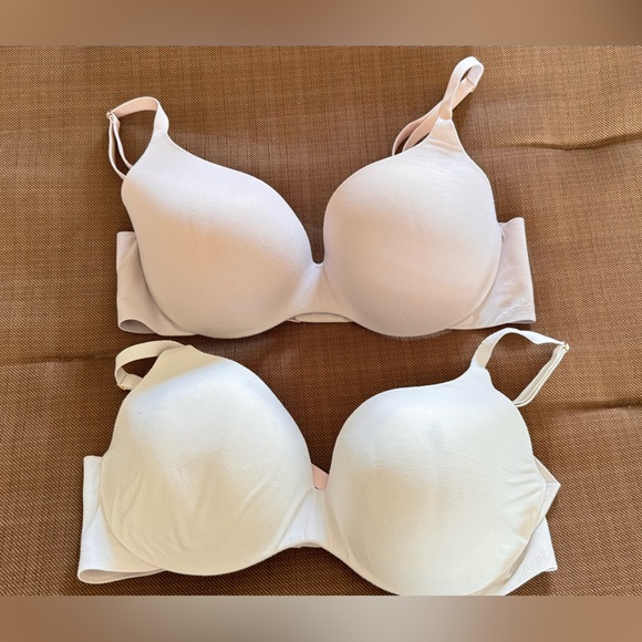 Victoria’s Secret Bra 4 pack - Picture 3 of 14